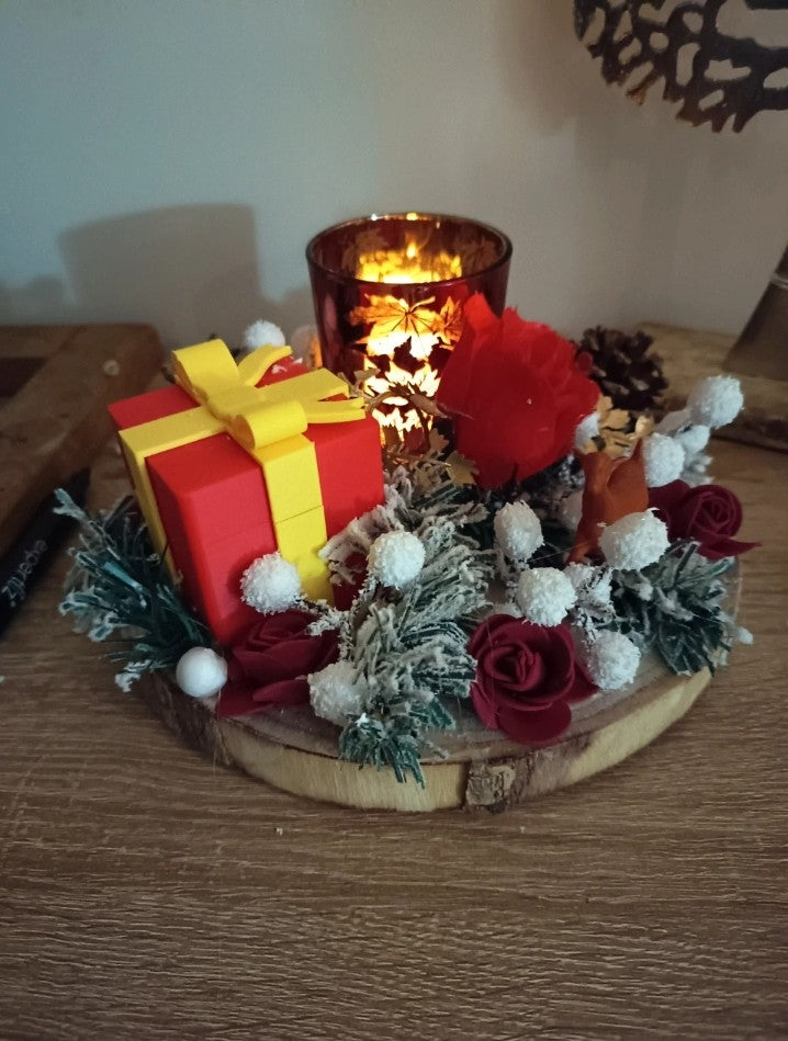 centre de table boite cadeau rouge et jaune